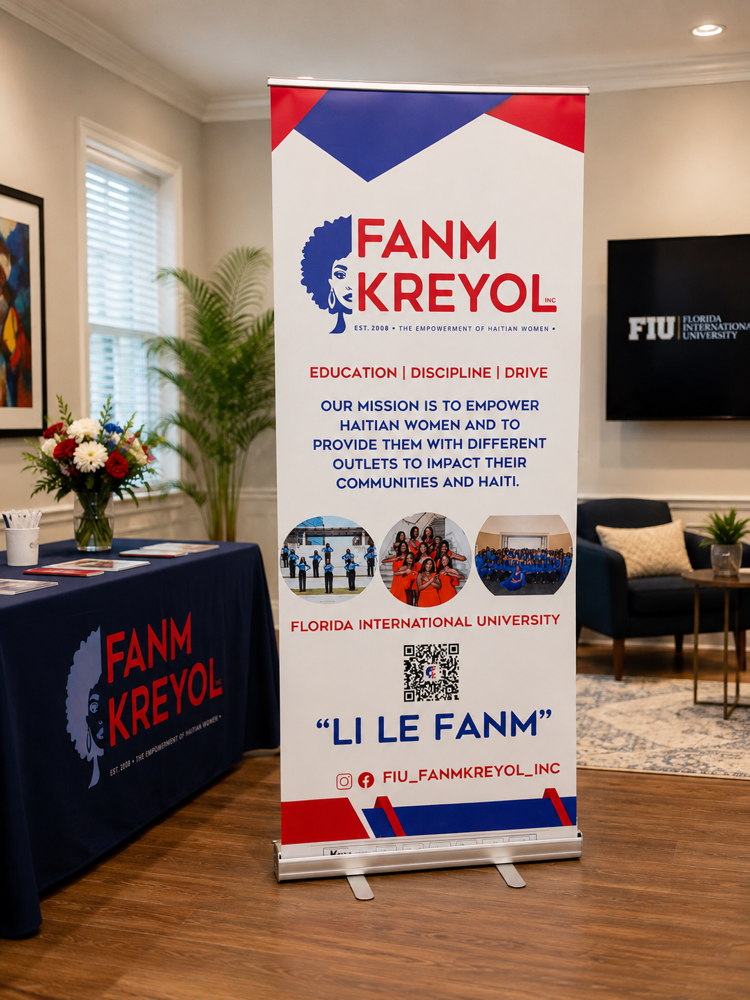 Custom retractable banner for nonprofit organization event display